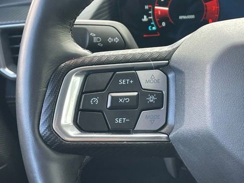 Used 2025 Ford Mustang Premium image 20