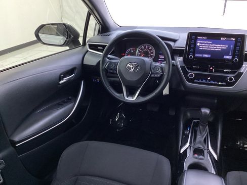 Used 2022 Toyota Corolla SE image 29