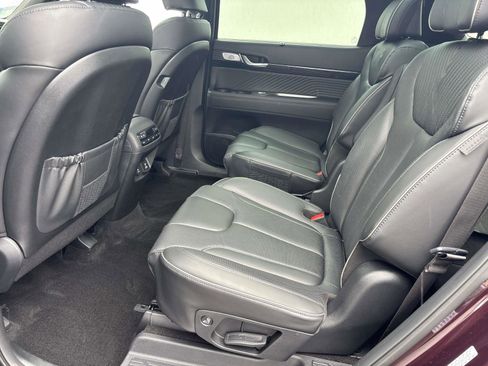 Used 2024 Hyundai Palisade Calligraphy image 10