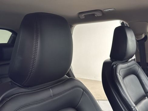 Used 2023 Lincoln Corsair Standard image 19