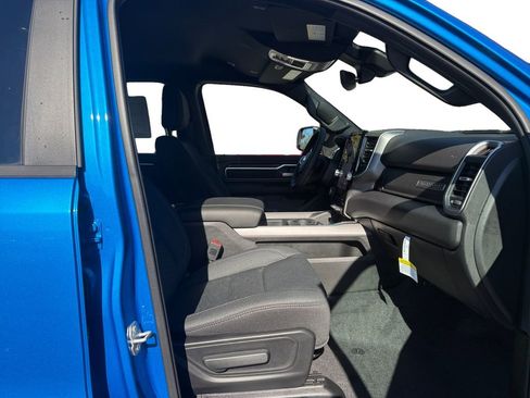 New 2025 RAM 1500 Big Horn AWD/4WD image 15