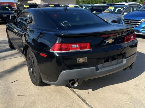 Used 2015 Chevrolet Camaro LS RWD image 4