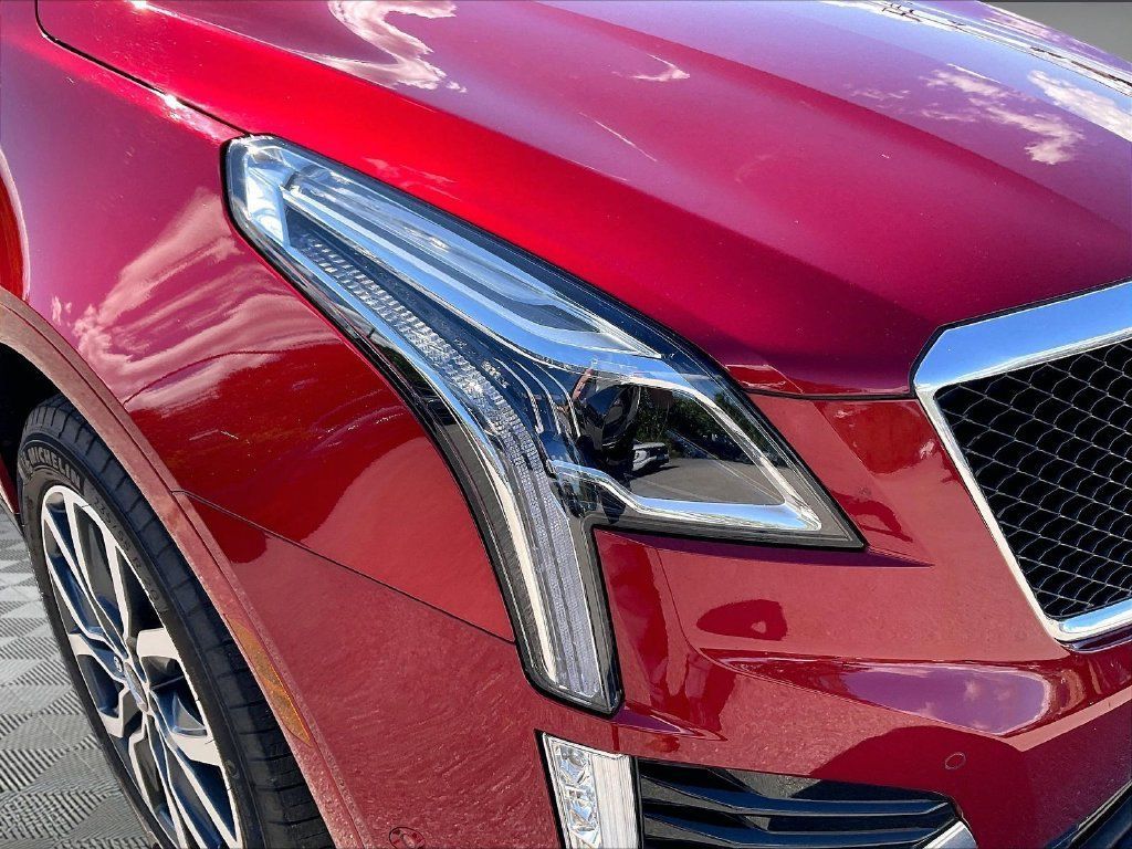 Used 2024 Cadillac XT5 Sportv w/ Technology Package AWD/4WD image 31