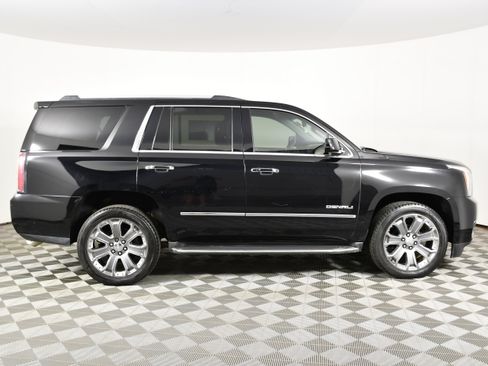 Used 2015 GMC Yukon Denali w/ Open Road Package AWD/4WD image 5