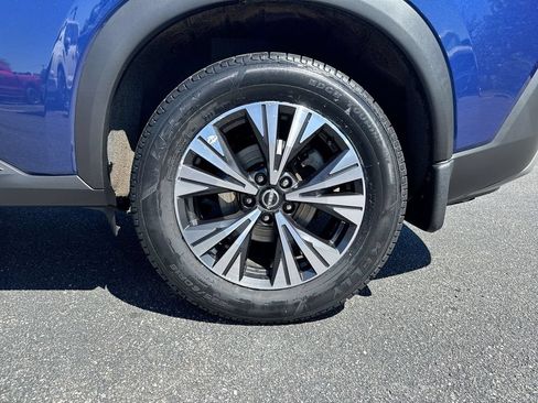 Used 2023 Nissan Rogue SV AWD/4WD image 26