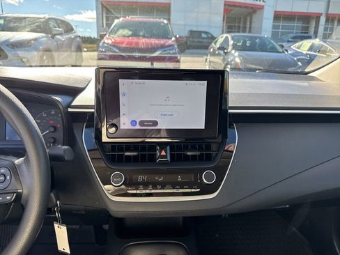 Used 2024 Toyota Corolla LE image 22