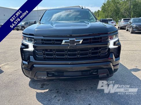 Used 2023 Chevrolet Silverado 1500 RST AWD/4WD image 11