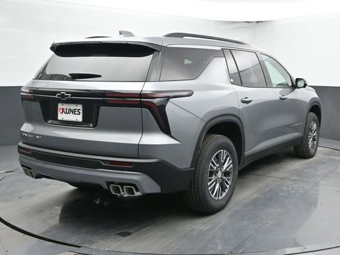 New 2026 Chevrolet Traverse LT w/ Driver Confidence Package image 7