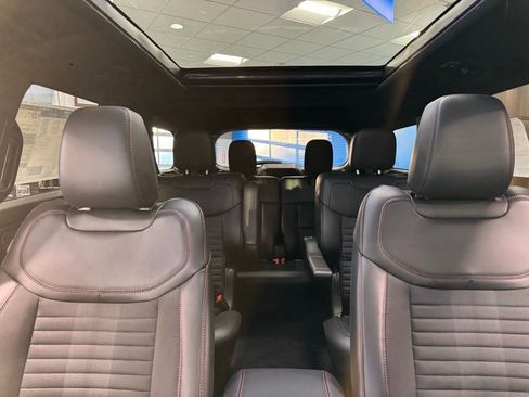 New 2026 Ford Explorer ST-Line w/ ST-Line Street Pack AWD/4WD image 23
