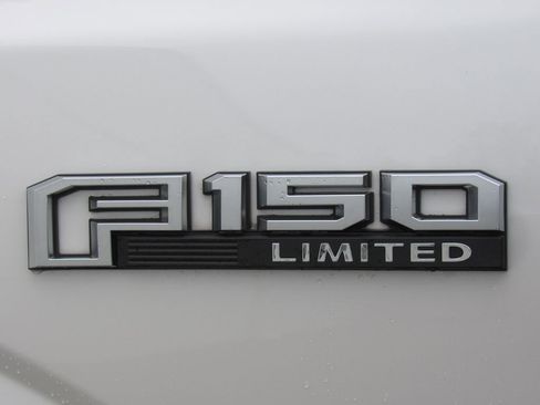 Used 2019 Ford F150 Limited AWD/4WD image 11