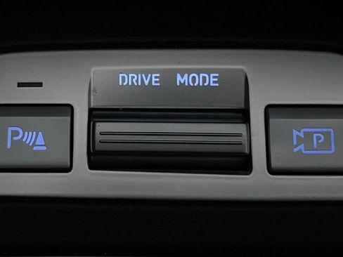 Used 2022 Genesis GV70 2.5T w/ Select Package AWD/4WD image 21