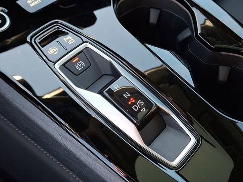 Certified 2025 Audi A5 2.0T Premium Plus w/ Premium Plus image 15