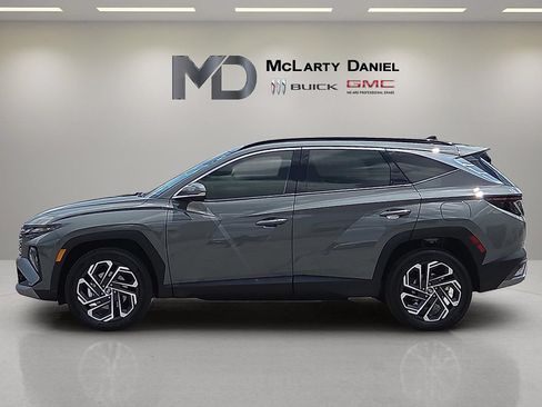 Used 2026 Hyundai Tucson Limited AWD/4WD image 2