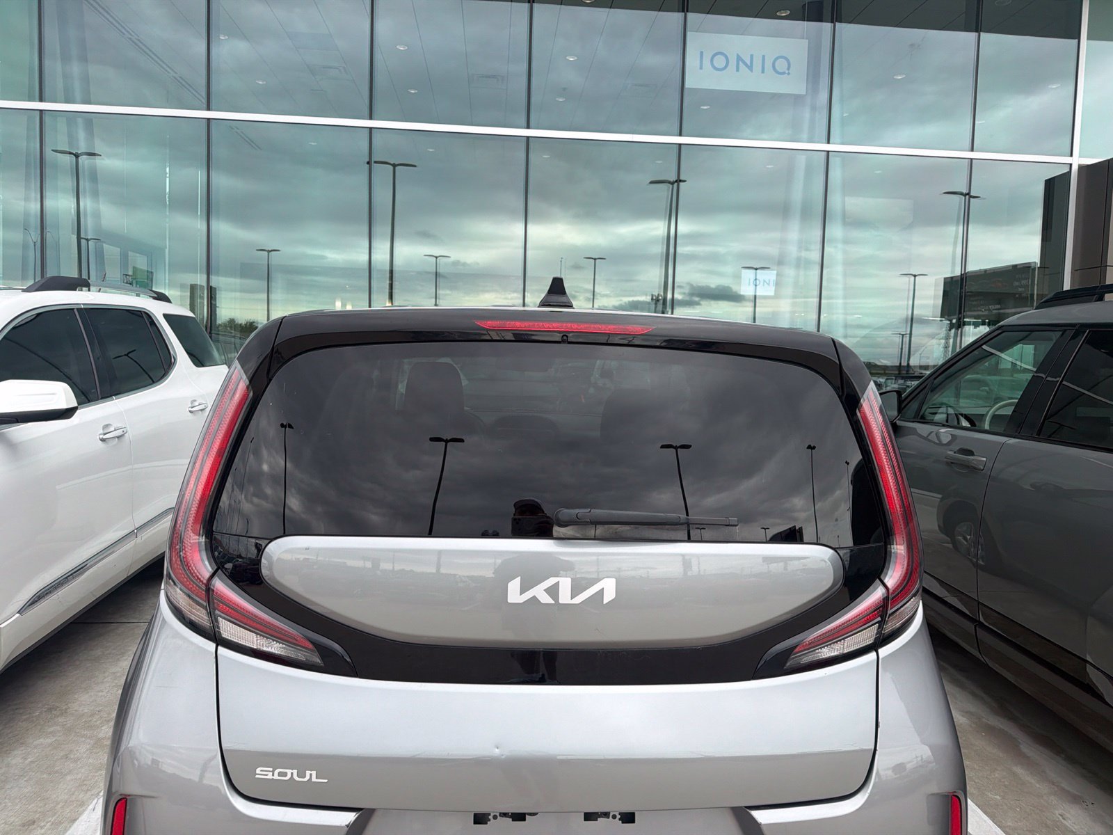 Used 2024 Kia Soul LX w/ Option Group 015 FWD image 5