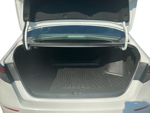 Used 2024 Honda Accord Sport image 24