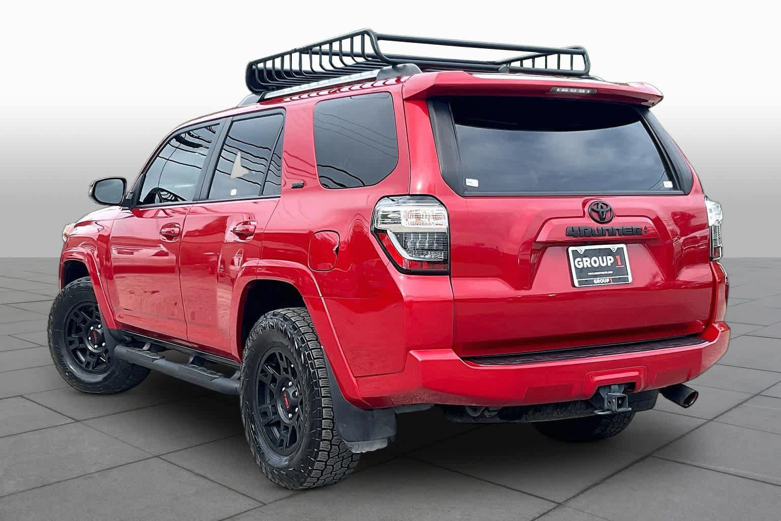 Used 2023 Toyota 4Runner SR5 Premium w/ Moonroof Package AWD/4WD image 12