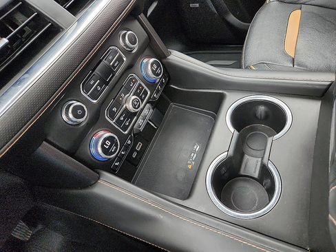 Used 2023 GMC Yukon AT4 w/ AT4 Premium Plus Package image 12