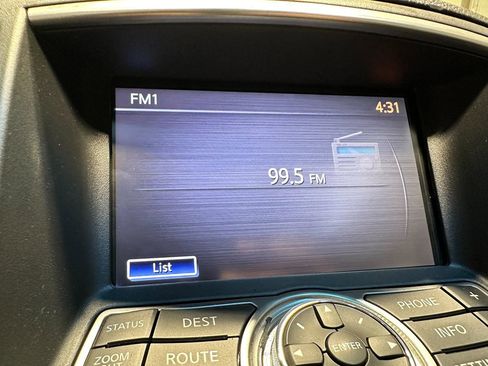 Used 2011 INFINITI G37 Sport image 35