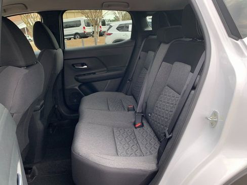 New 2026 Nissan Kicks SV image 17