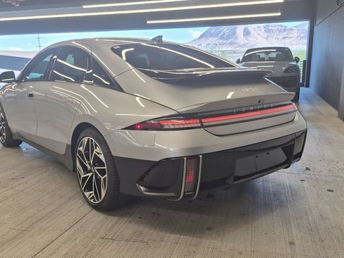 Used 2025 Hyundai Ioniq 6 Limited RWD image 3