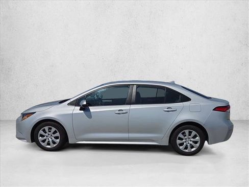 Used 2024 Toyota Corolla LE FWD image 9