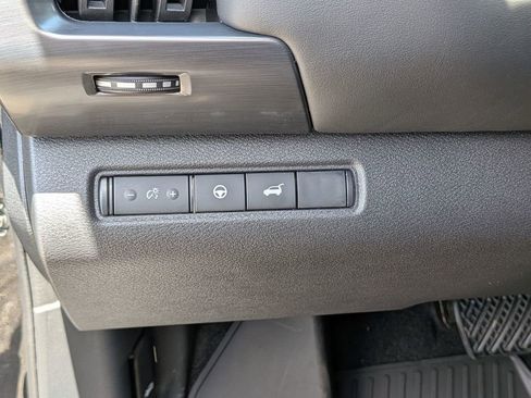 New 2026 Nissan Pathfinder Rock Creek AWD/4WD image 17
