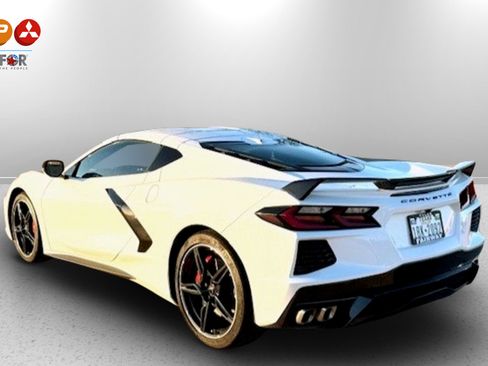 Used 2022 Chevrolet Corvette 2LT w/ Z51 Performance Package image 5