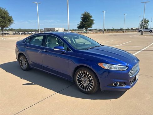 Used 2016 Ford Fusion Titanium AWD/4WD image 5