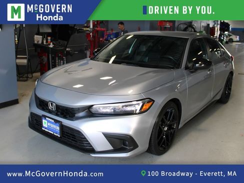 Used 2023 Honda Civic Sport image 1