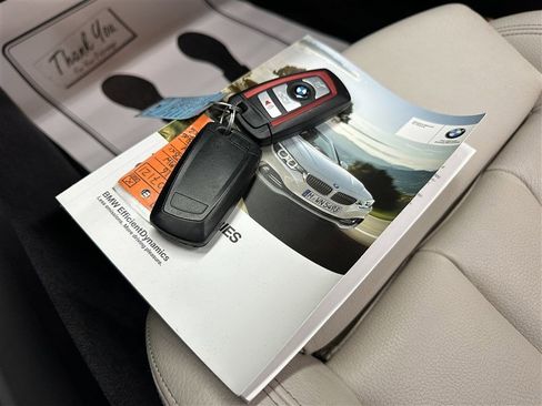 Used 2016 BMW 428i xDrive Convertible image 30