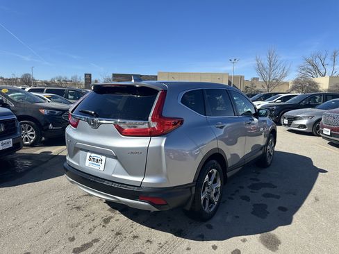 Used 2017 Honda CR-V EX image 4