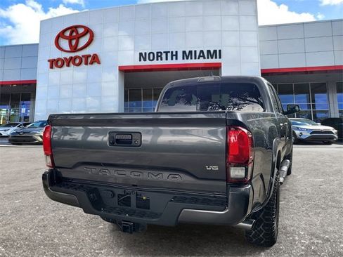 Used 2022 Toyota Tacoma SR5 image 4