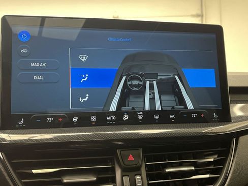 Certified 2025 Ford Escape ST-Line Elite w/ Premium Technology Package AWD/4WD image 23