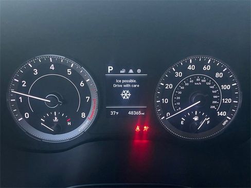 Used 2020 Hyundai Venue SEL image 14