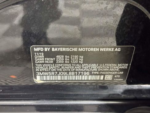 Used 2020 BMW 330i xDrive Sedan w/ Driving Assistance Package image 16