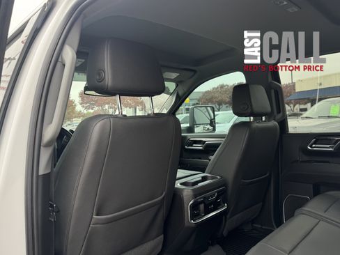 Used 2024 Chevrolet Silverado 2500 LTZ w/ LTZ Plus Package image 16