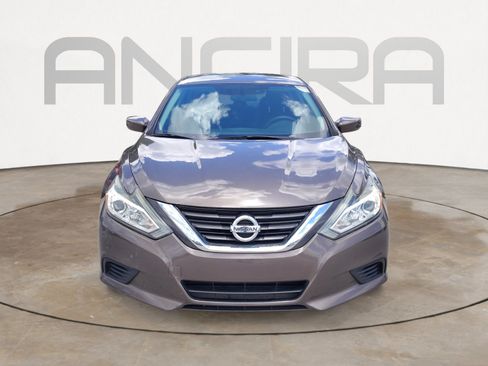 Used 2016 Nissan Altima 2.5 S w/ Interior Lighting Package FWD image 7
