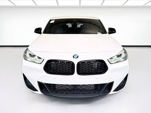 Used 2022 BMW X2 M35i w/ Shadowloine Package AWD/4WD image 2