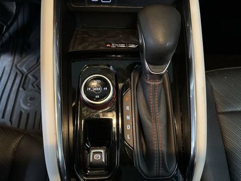 Certified 2024 GMC Canyon AT4X AWD/4WD image 16