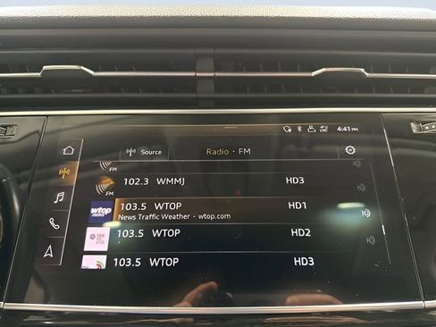 Used 2020 Audi Q7 3.0T Premium Plus image 24