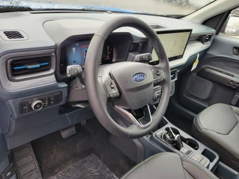 New 2025 Ford Maverick Lobo image 18