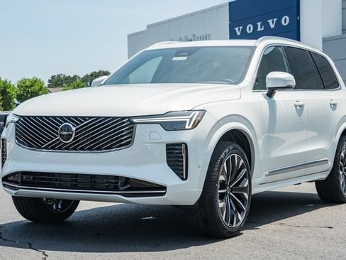New 2026 Volvo XC90 B6 Plus w/ Protection Package Premier AWD/4WD image 3