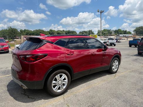 Used 2021 Chevrolet Blazer LT FWD image 3