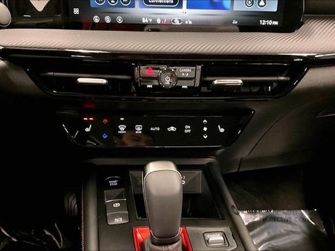 New 2026 Nissan Kicks SR w/ SR Premium Package AWD/4WD image 24