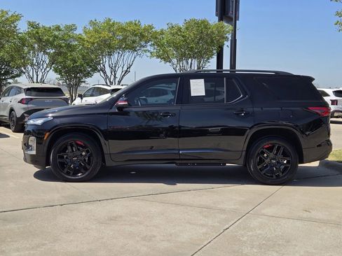 Used 2023 Chevrolet Traverse Premier w/ Redline Edition FWD image 12