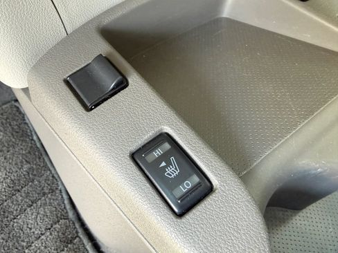 Used 2015 Nissan Leaf SV w/ LED & Quick Charge Package FWD image 37
