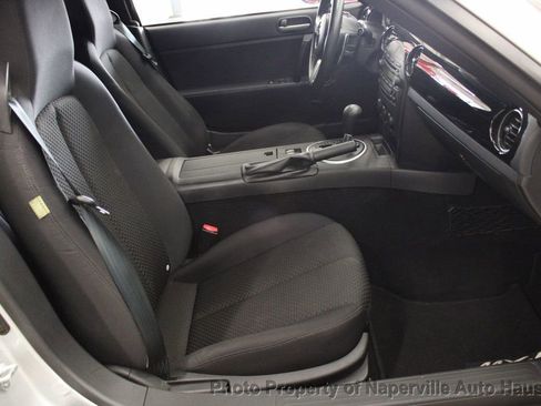 Used 2006 MAZDA MX-5 Miata Touring image 26
