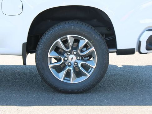 New 2026 Chevrolet Silverado 1500 RST w/ RST All Star Premium Package AWD/4WD image 17