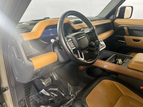 Used 2021 Land Rover Defender 110 X image 9
