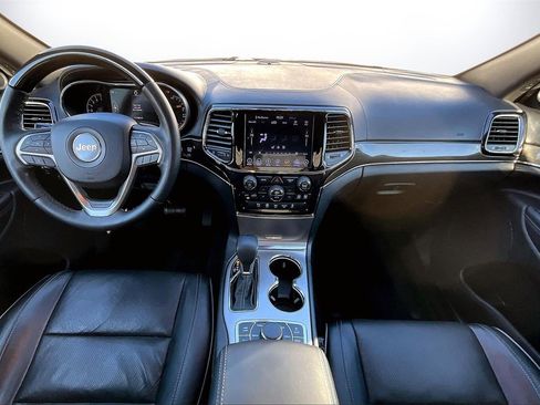 Used 2019 Jeep Grand Cherokee Overland image 14